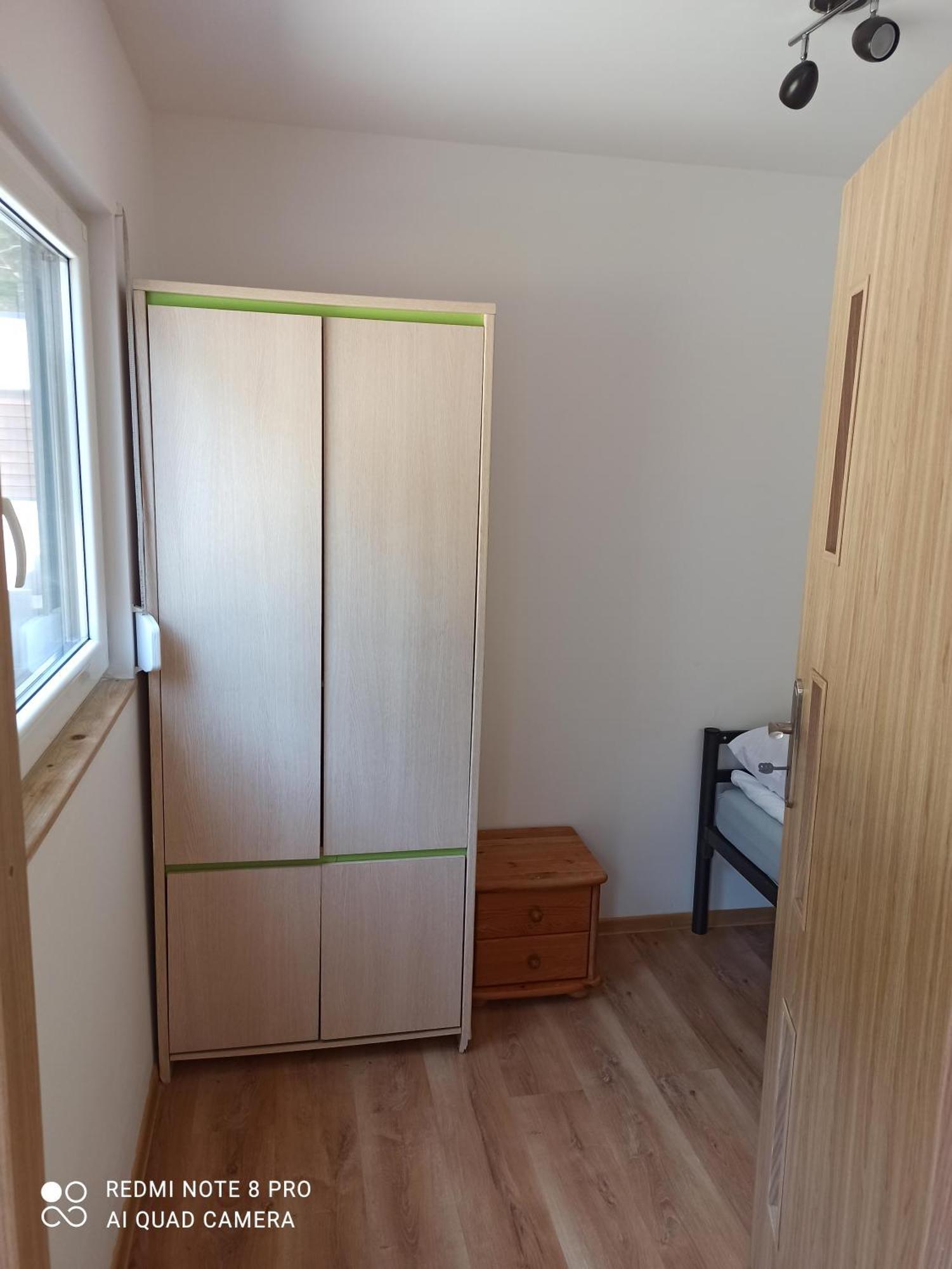 Domki Pod Sosnami Miedzychod Ruang foto